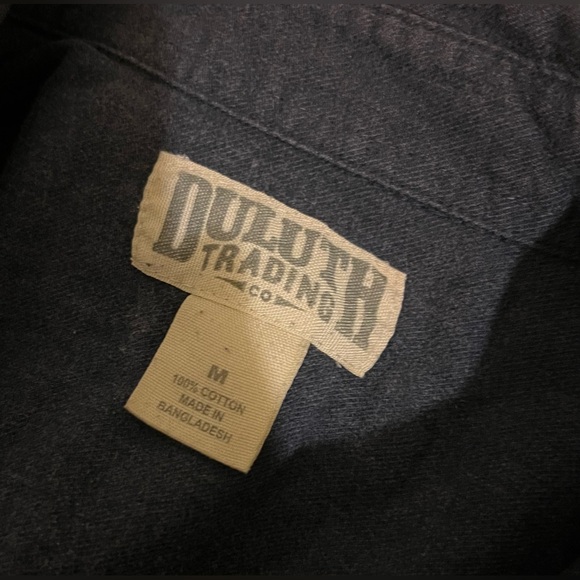 Duluth Navy Blue Flannel Button Up Shirt Men’s Medium - Picture 6 of 6